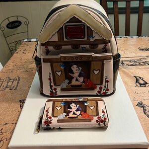 LOUNGEFLY BACKPACK AND WALLET: SNOW WHITE